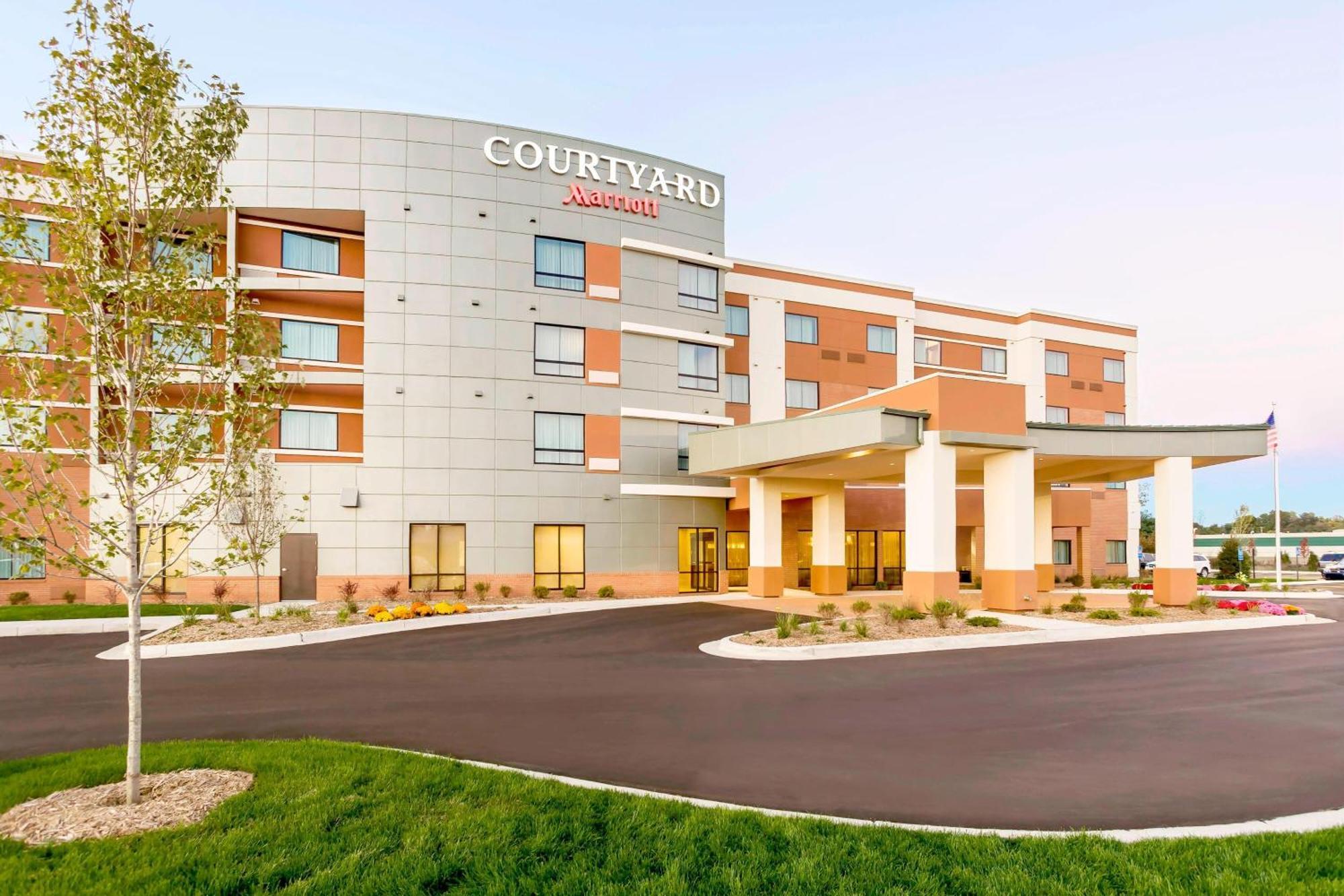 Courtyard By Marriott Kalamazoo Portage Eksteriør billede